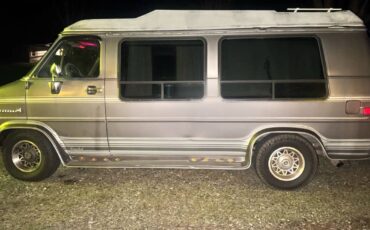 Gmc-vandura-g2500-1992-brown-10