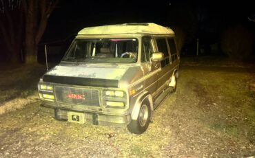 Gmc-vandura-g2500-1992-brown