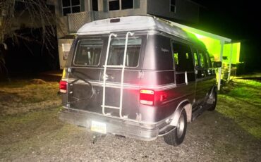 Gmc-vandura-g2500-1992-brown-4