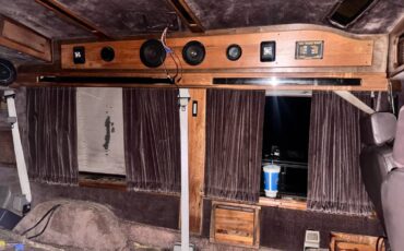 Gmc-vandura-g2500-1992-brown-7