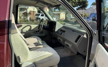 Gmc-yukon-1994-red-2