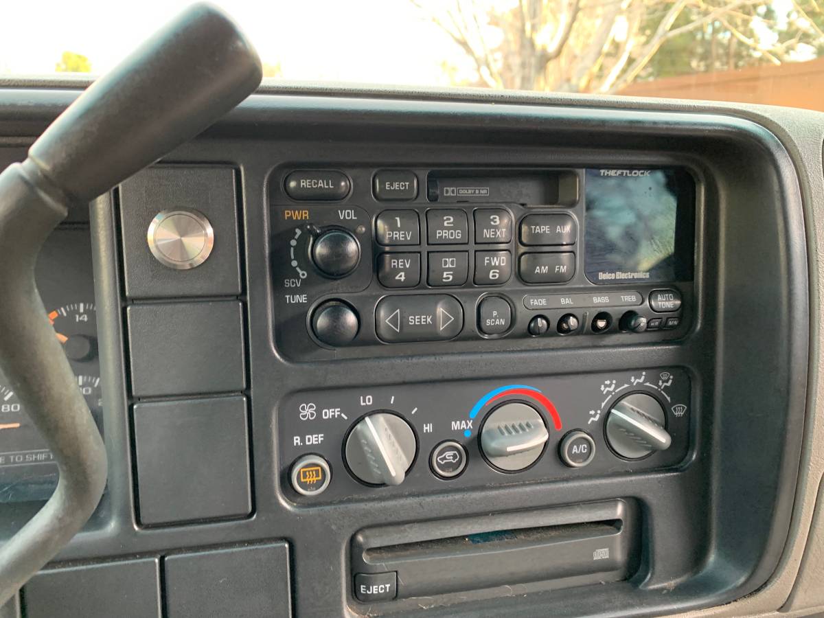 Gmc-yukon-slt-4x4-1996-11