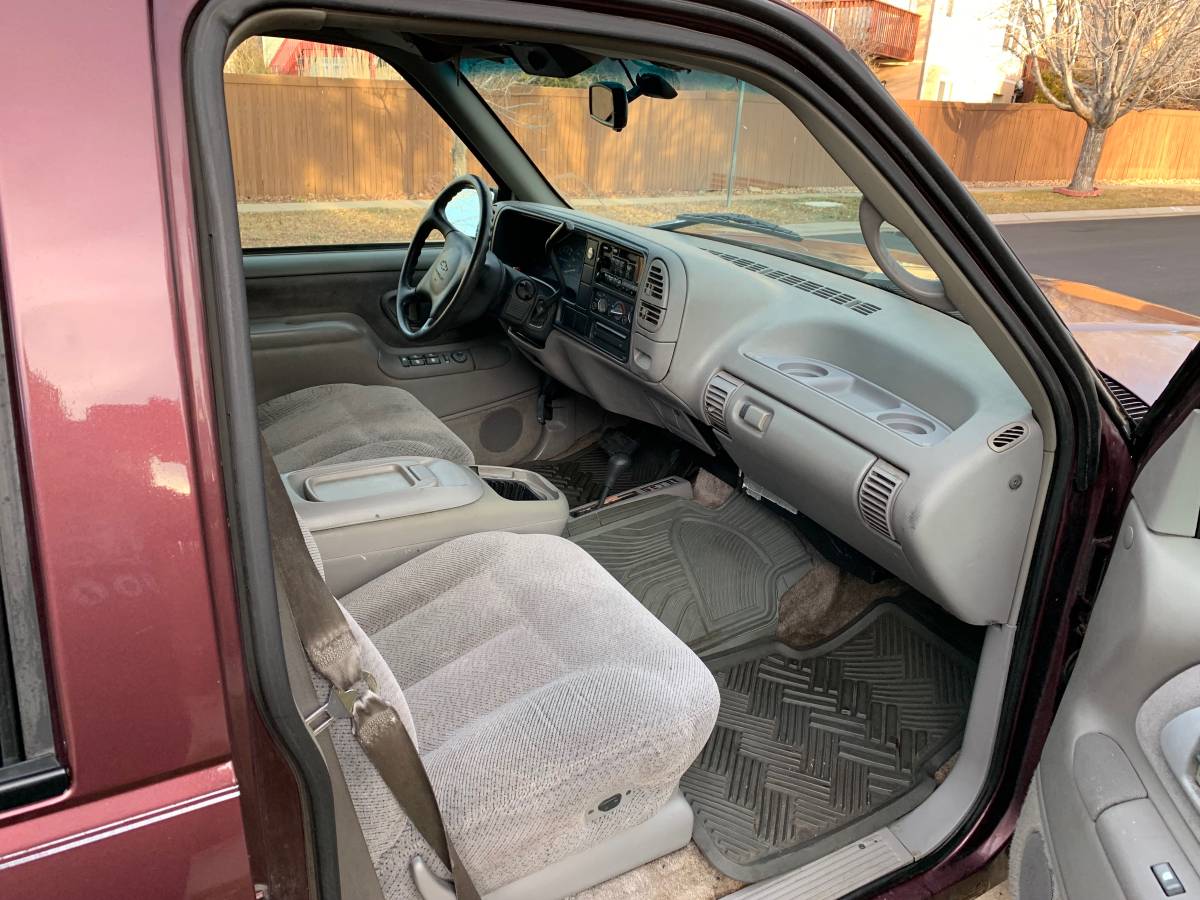 Gmc-yukon-slt-4x4-1996-3