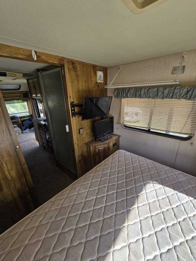 Gulf-stream-sun-vista-high-rise-1988-14