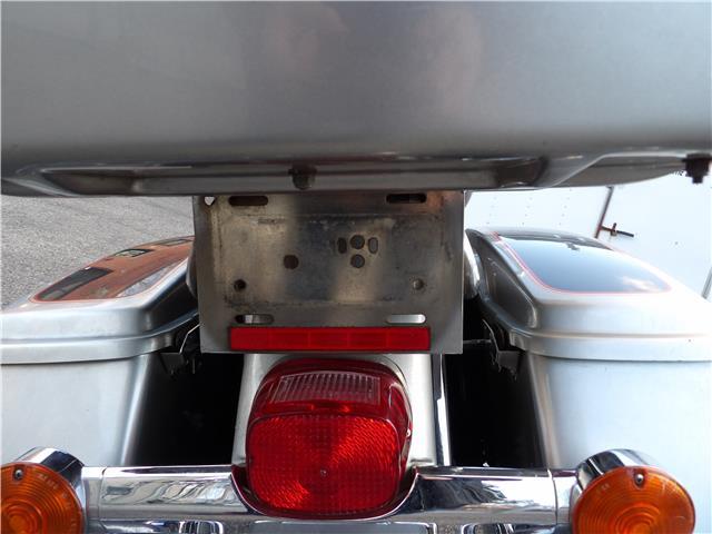 Harley-Davidson-FLHTC-1993-10