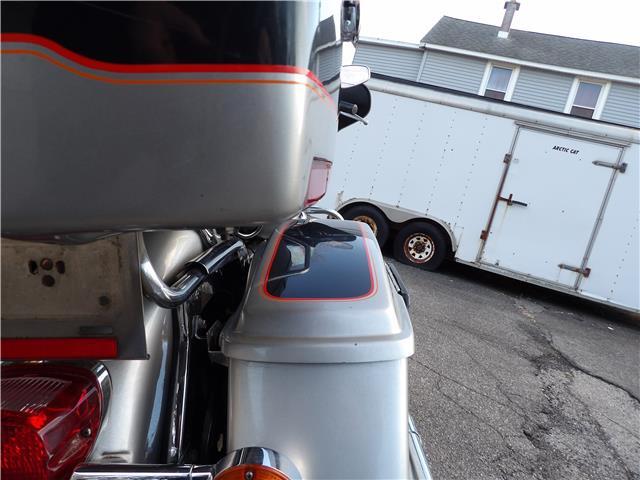 Harley-Davidson-FLHTC-1993-11