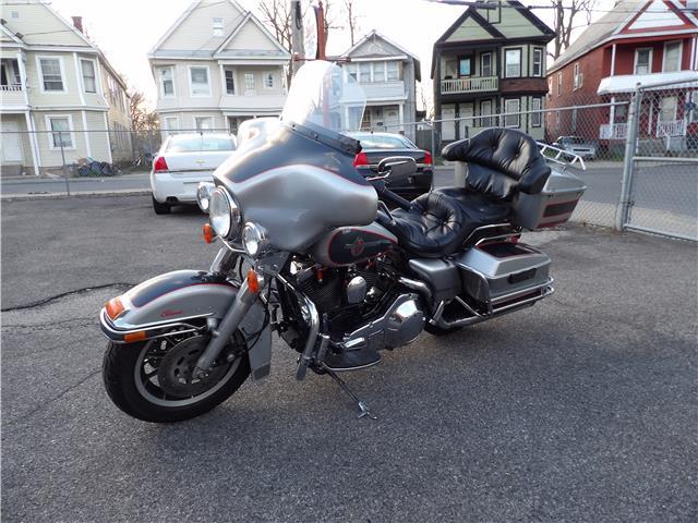 Harley-Davidson-FLHTC-1993-3