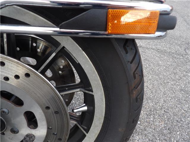 Harley-Davidson-FLHTC-1993-38