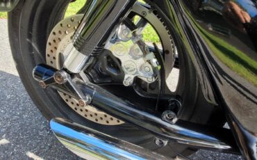 Harley-Davidson-FXR-1993-12