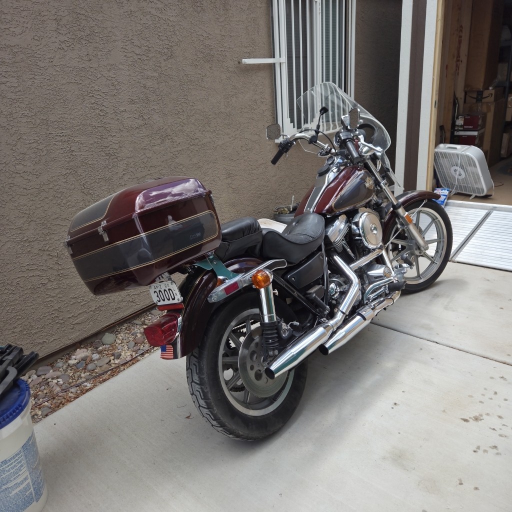 Harley-Davidson-Low-Glide-1984-18