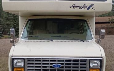 Holiday-rambler-1989-white