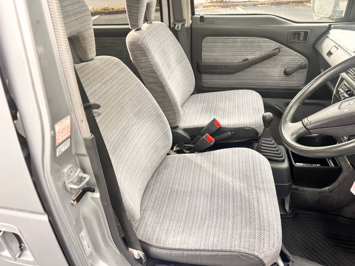 Honda-1992-silver-10