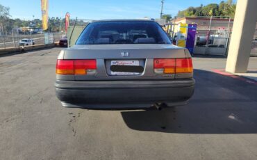 Honda-accord-1992-3