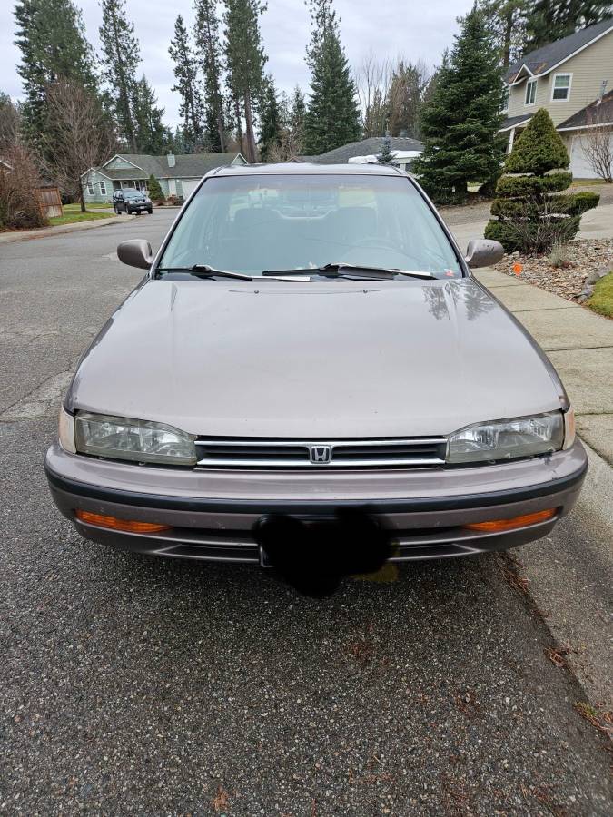 Honda-accord-1992-brown-1