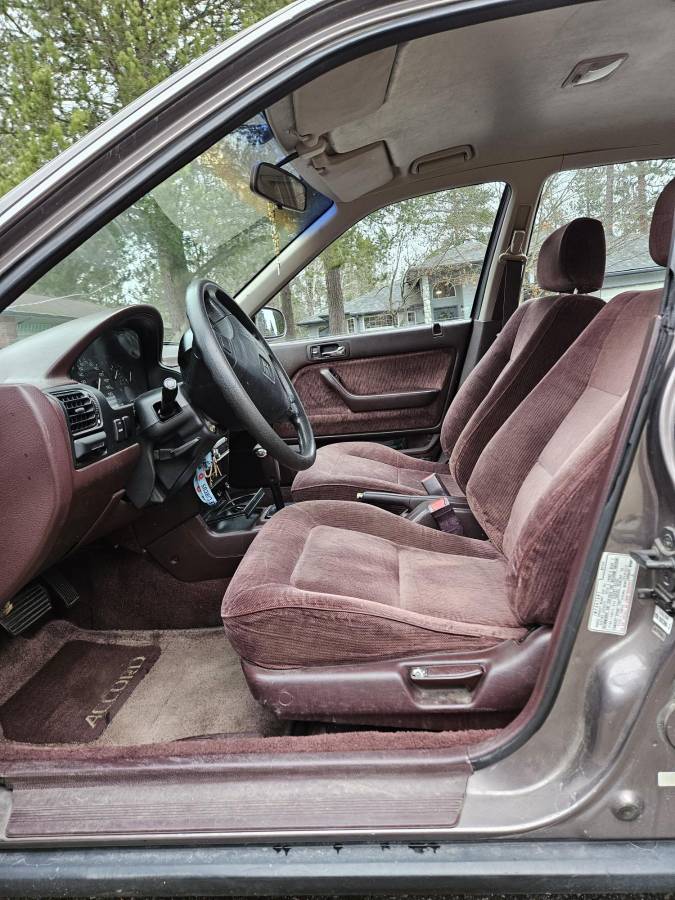 Honda-accord-1992-brown-2