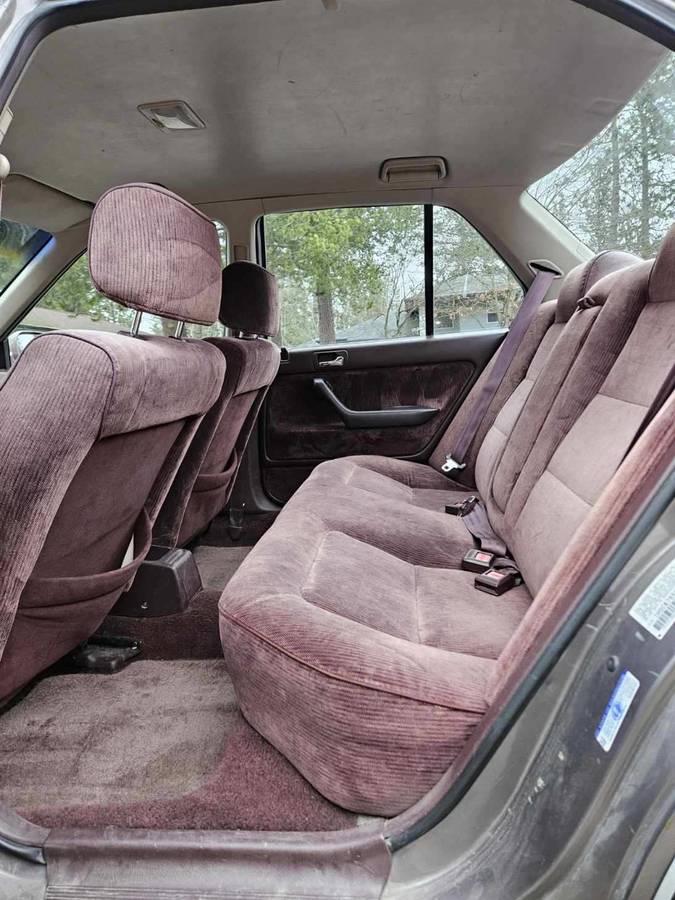 Honda-accord-1992-brown-3