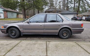 Honda-accord-1992-brown