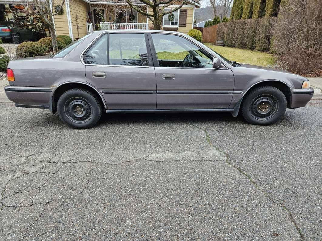 Honda-accord-1992-brown-4