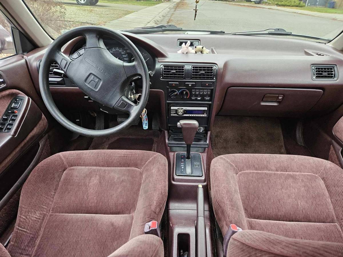Honda-accord-1992-brown-6