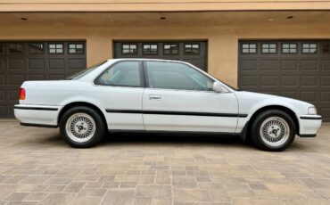 Honda-accord-1993-white