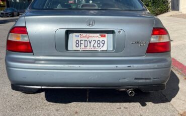 Honda-accord-1994-10