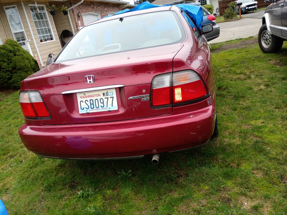 Honda-accord-1996-red-2