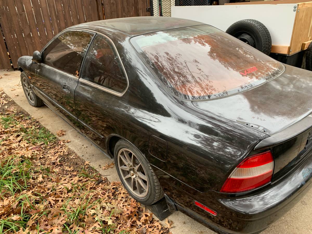 Honda-accord-coupe-1994-9