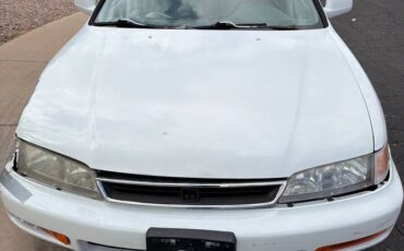 Honda-accord-ex-wleather-seats-1996-white-1