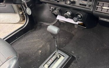 Honda-civic-coupe-1979-custom-12