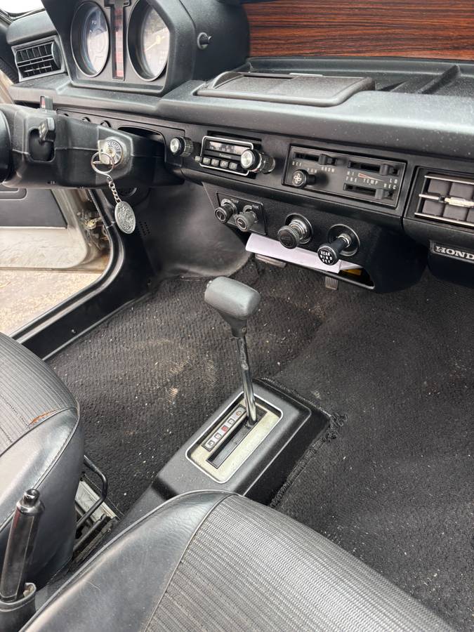 Honda-civic-coupe-1979-custom-12