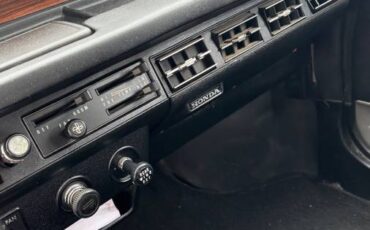 Honda-civic-coupe-1979-custom-14