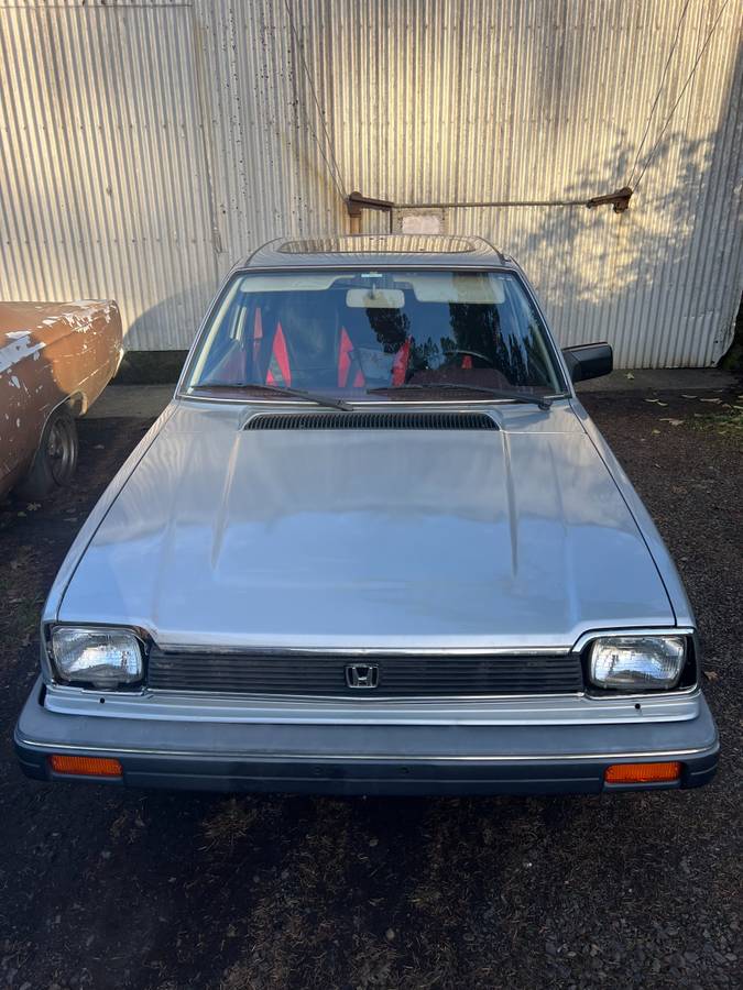 Honda-civic-dx-hatchback-1983-silver-1