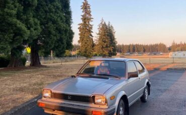 Honda-civic-dx-hatchback-1983-silver-3