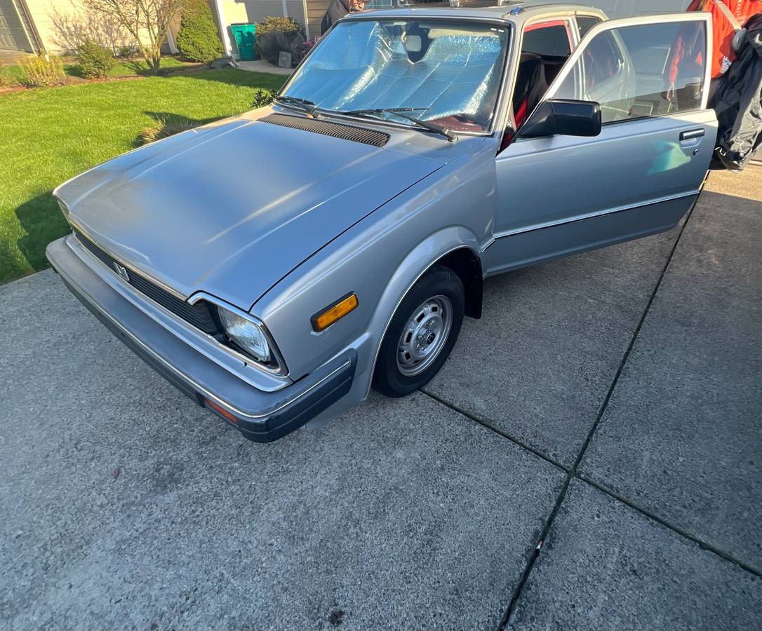 Honda-civic-dx-hatchback-1983-silver-4