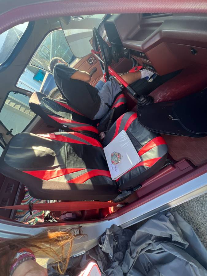 Honda-civic-dx-hatchback-1983-silver