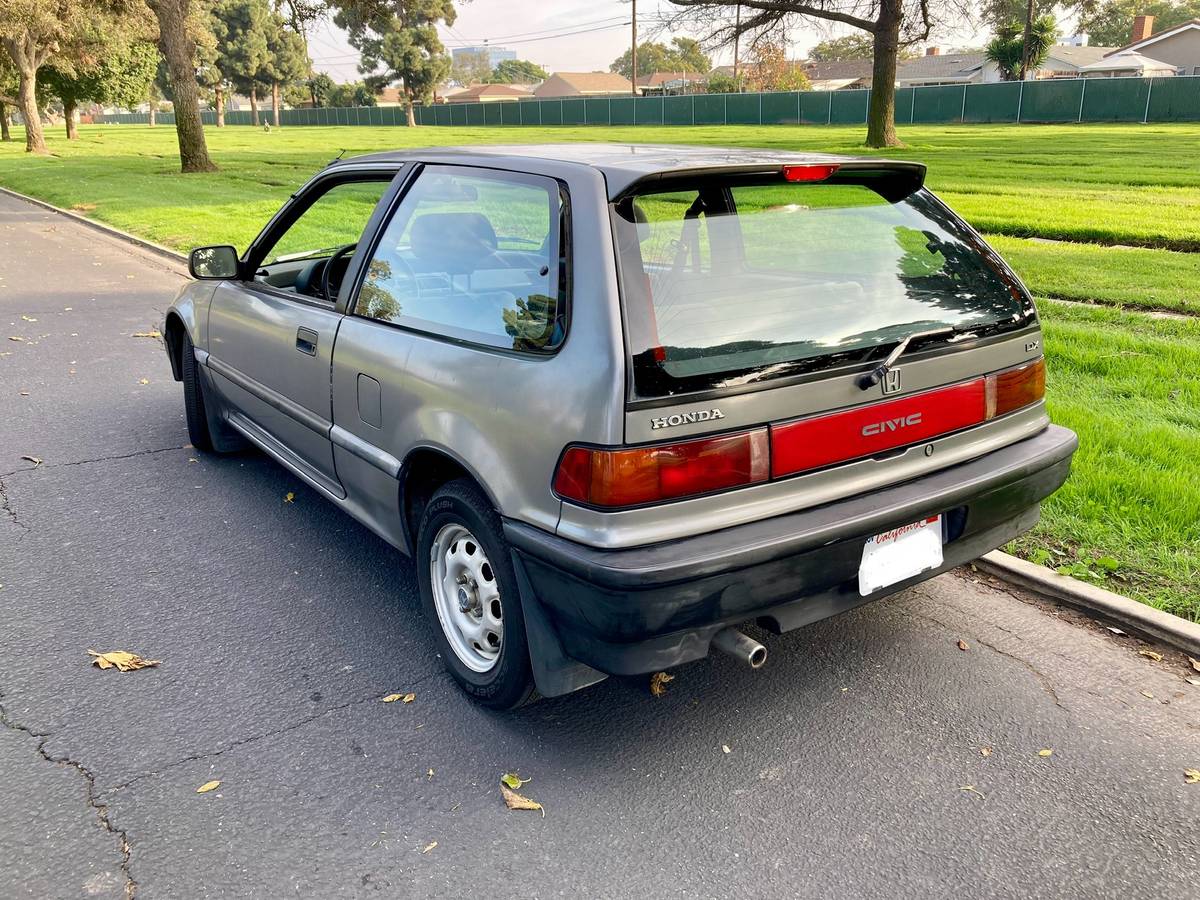Honda-civic-ef-hatback-1990-grey-3