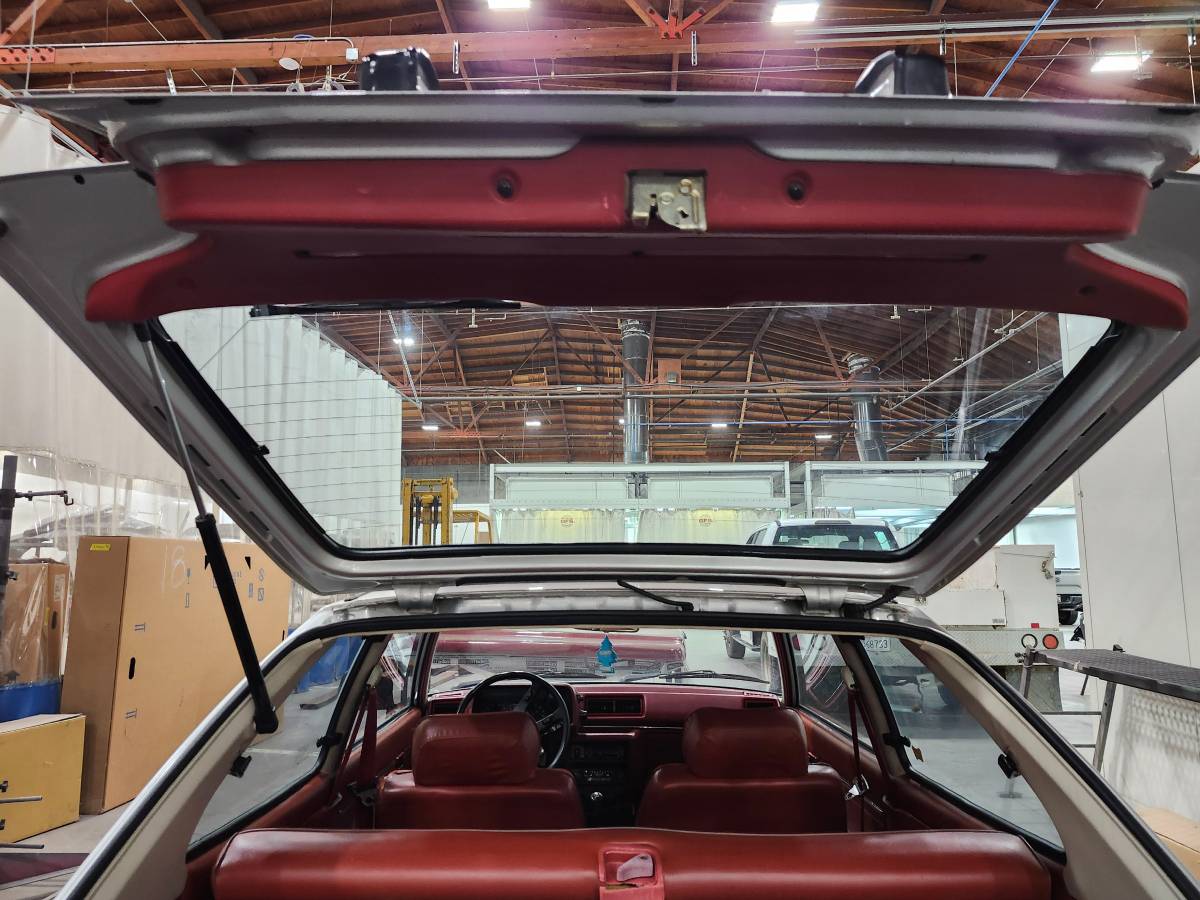 Honda-civic-hatchback-1980-silver-16