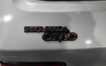 Honda-civic-hatchback-1980-silver-17