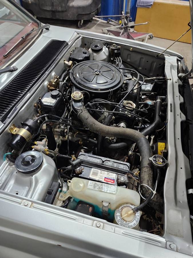 Honda-civic-hatchback-1980-silver-28