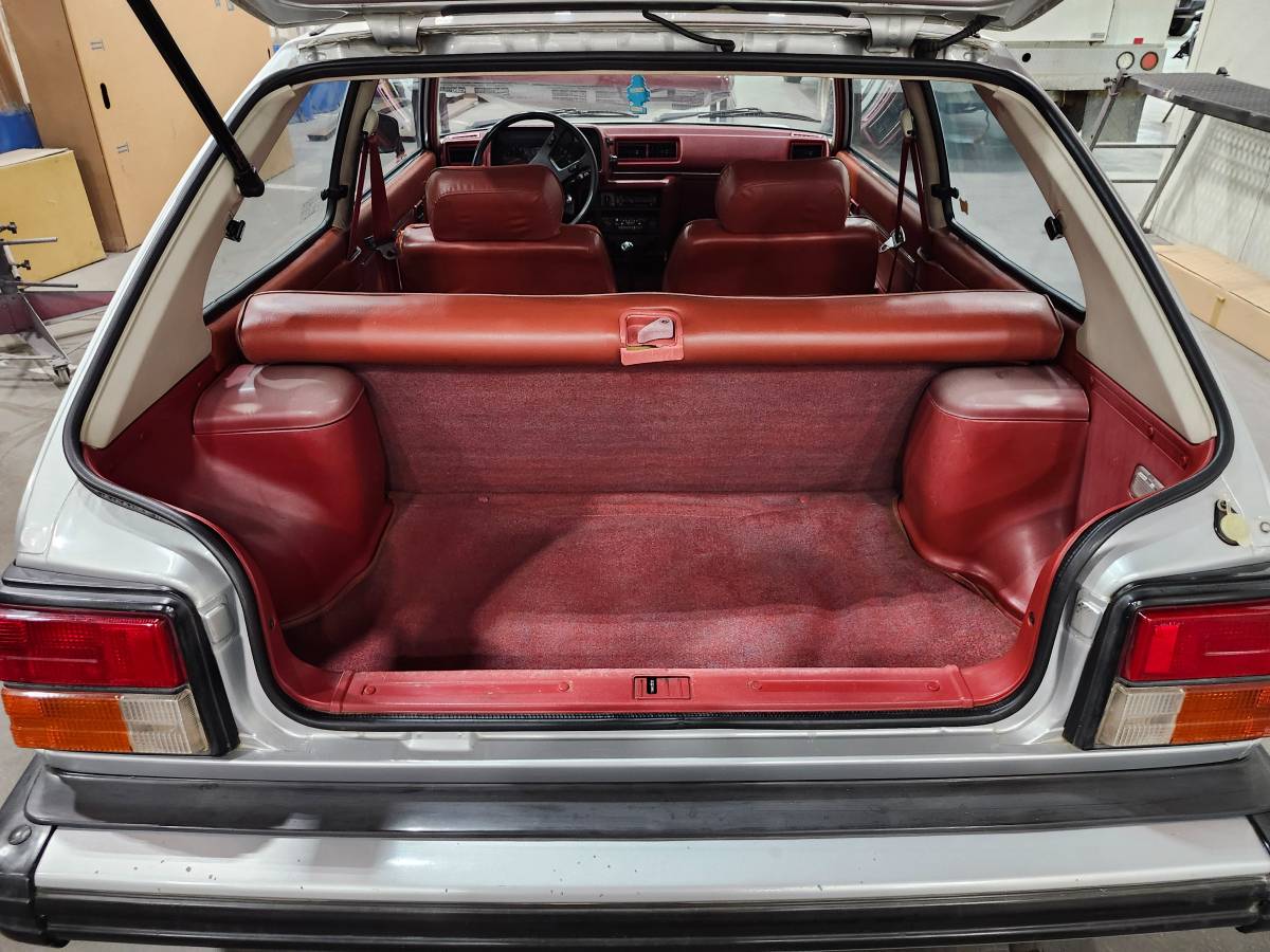 Honda-civic-hatchback-1980-silver-36