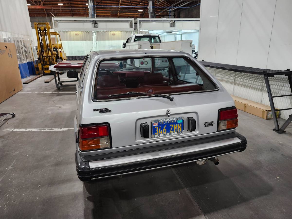 Honda-civic-hatchback-1980-silver-4
