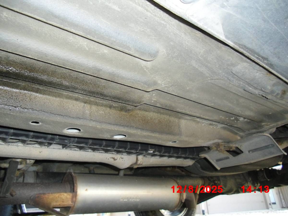 Honda-cr-v-lx-2000-black-12