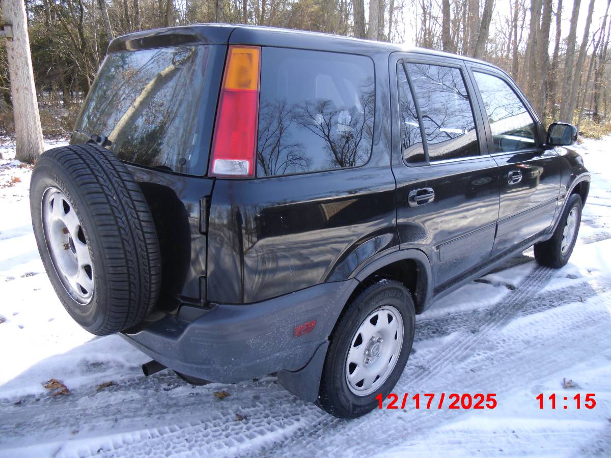 Honda-cr-v-lx-2000-black-16