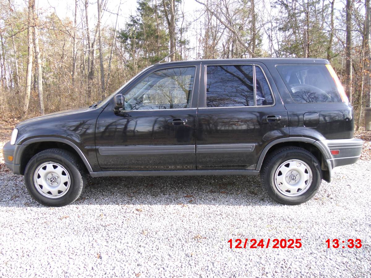 Honda-cr-v-lx-2000-black-17