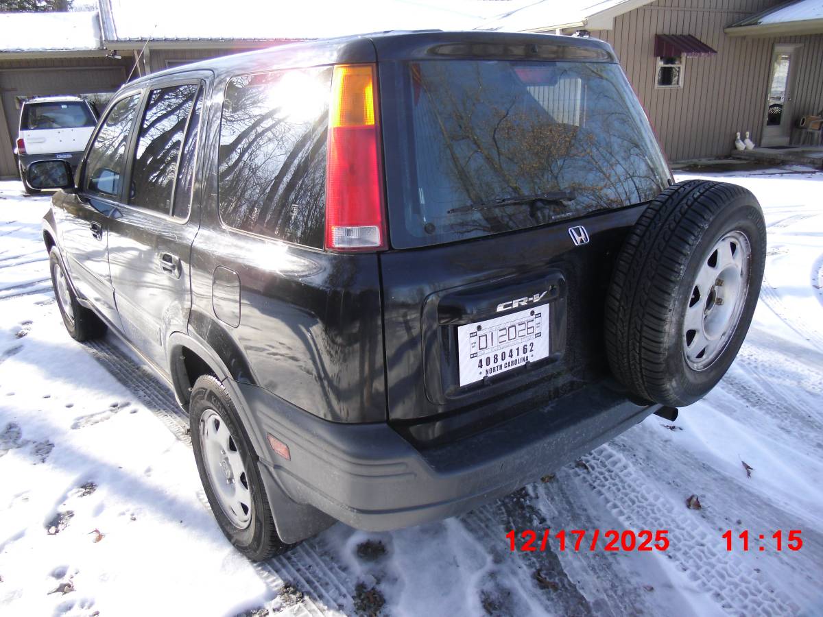 Honda-cr-v-lx-2000-black-19