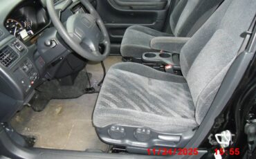 Honda-cr-v-lx-2000-black-2