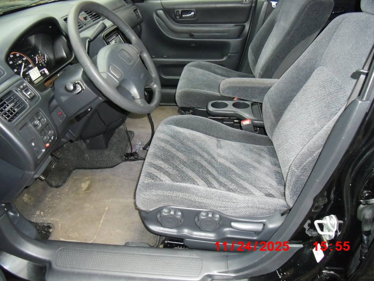 Honda-cr-v-lx-2000-black-2