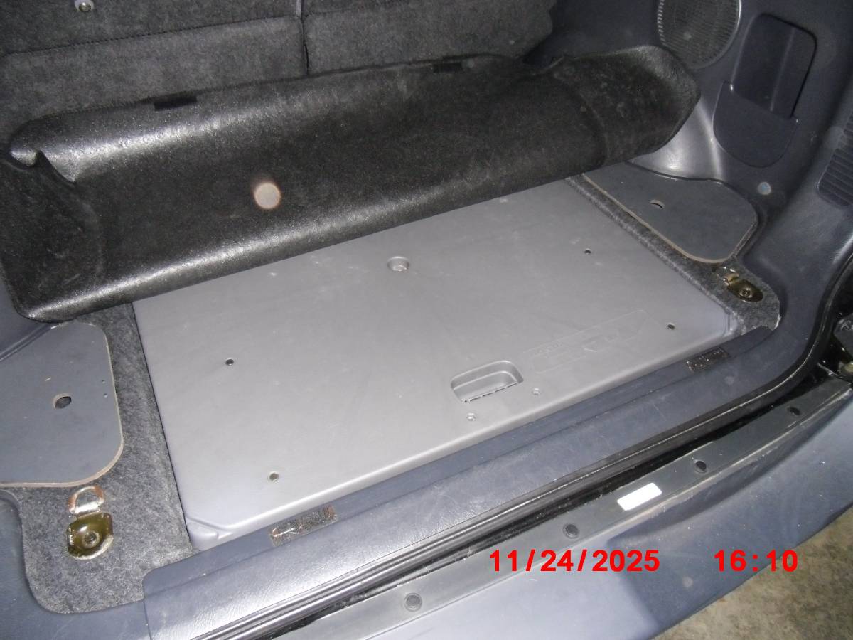 Honda-cr-v-lx-2000-black-6