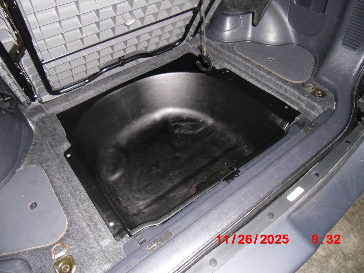 Honda-cr-v-lx-2000-black-8