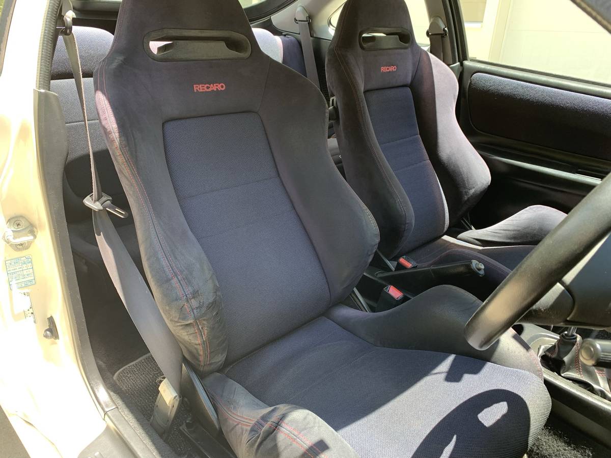 Honda-integra-1996-white-19